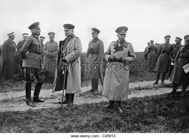 Paul von Hindenburg, Hans von Seeckt und Wilhelm Heye beim Manoever