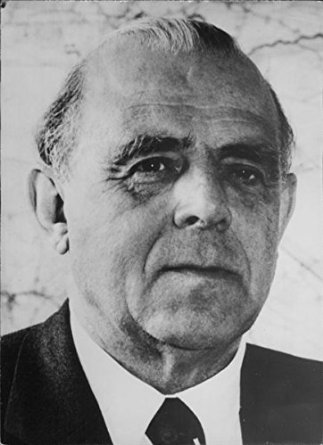 Helmuth Heye, Vizeadmiral, Bundestag Abgeordneter und Wehrbeauftragter