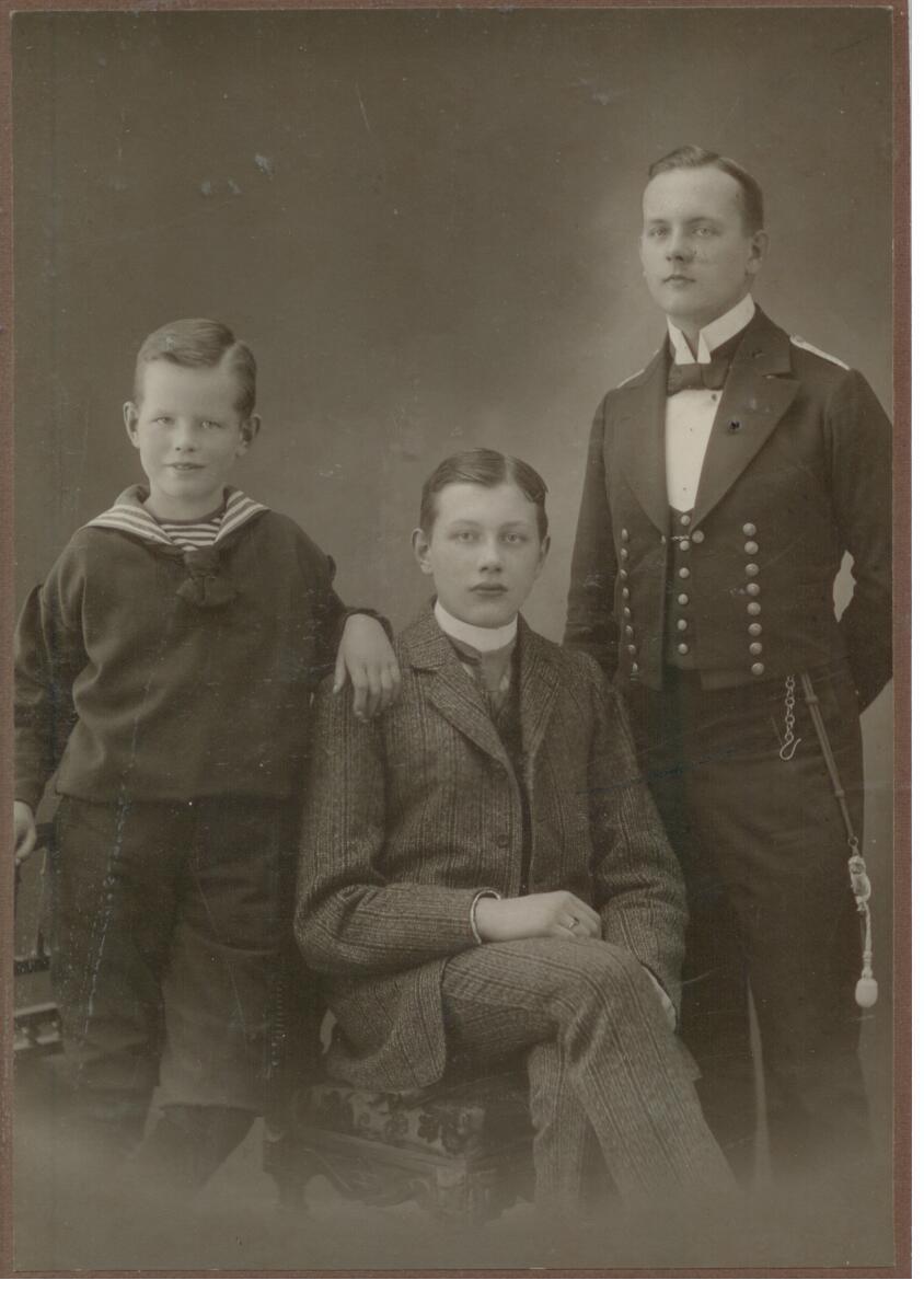 Karl Hans Heye, Clemens Herko Heye, Gerhard Heye, 1911