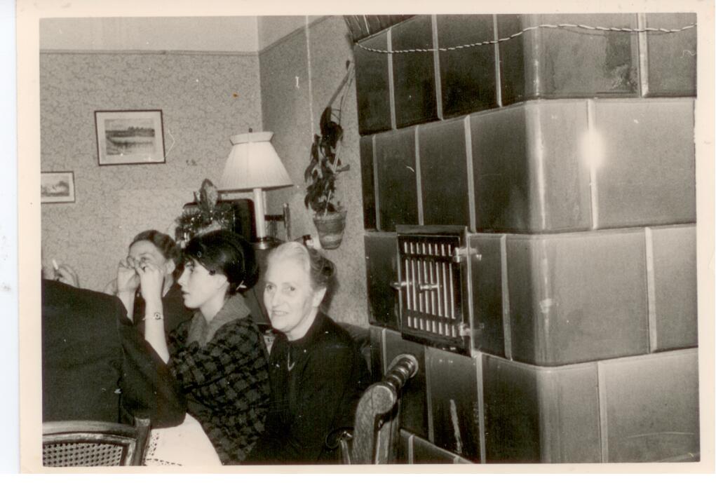 Irmgard Heye geb. Schroeder, Ingrid Heye, Hedwig Martin geb. Boehm 